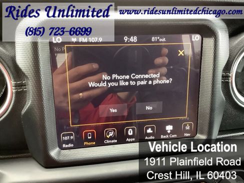 Used 2019 Jeep Wrangler Unlimited Sahara w/ Uconnect 4C Nav & Sound Group AWD/4WD image 13