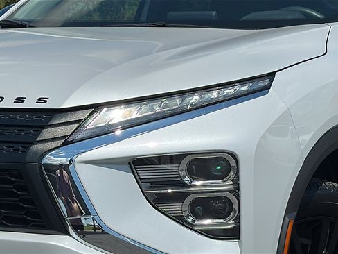 Used 2024 Mitsubishi Eclipse Cross LE image 4
