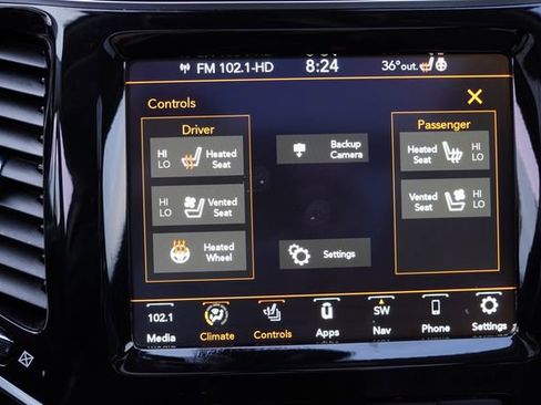 Certified 2022 Jeep Cherokee Limited w/ Elite Package image 29