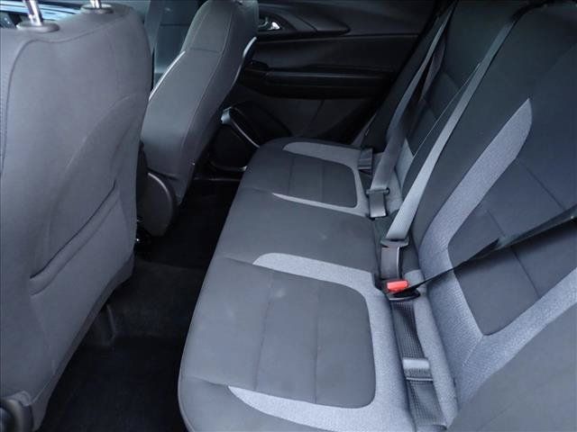 Used 2025 Chevrolet TrailBlazer LT AWD/4WD image 9