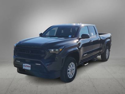 New 2025 Toyota Tacoma SR5
