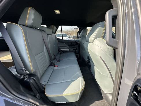 Used 2026 Toyota 4Runner Trailhunter image 23