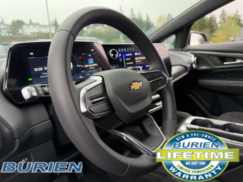 New 2026 Chevrolet Equinox EV LT image 9