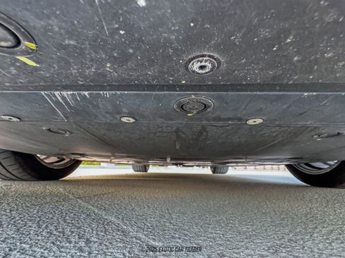 Used 2014 Nissan GT-R Premium w/ Premium Interior Package image 91