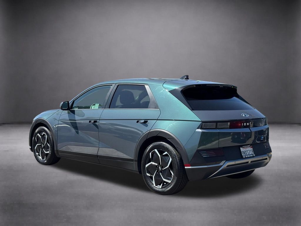 Certified 2024 Hyundai Ioniq 5 SEL RWD image 6