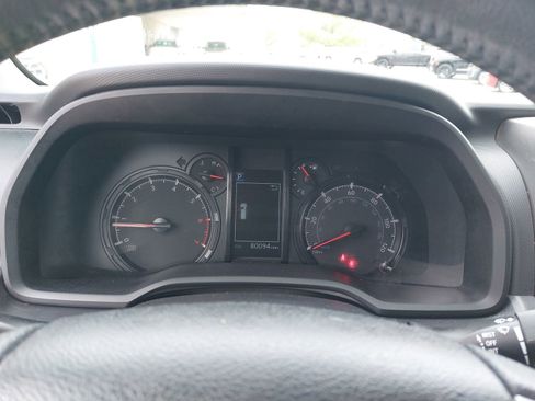 Used 2020 Toyota 4Runner SR5 Premium w/ Moonroof Package image 20