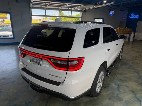 Used 2015 Dodge Durango Citadel w/ Technology Group AWD/4WD image 8