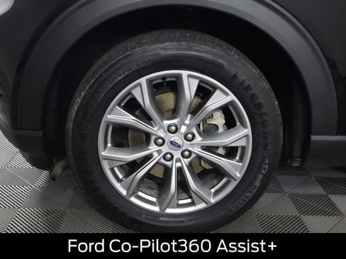Certified 2022 Ford Explorer XLT w/ Equipment Group 202A AWD/4WD image 20