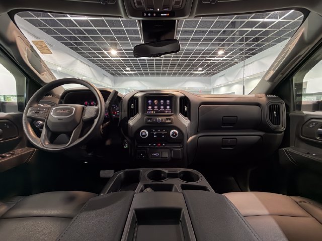 Used 2025 GMC Sierra 2500 Pro w/ Convenience Package AWD/4WD image 14