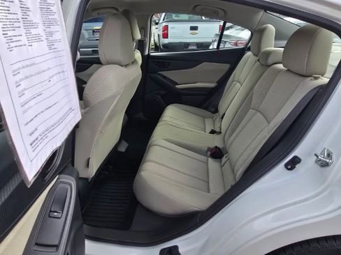 Used 2022 Subaru Impreza 2.0i Premium image 10