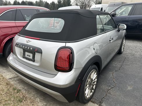 New 2026 MINI Cooper S image 3