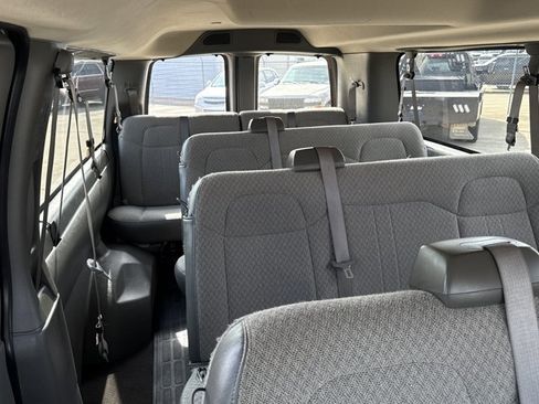 Used 2025 Chevrolet Express 3500 LS image 15