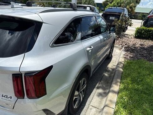 Used 2023 Kia Sorento SX Prestige AWD/4WD image 8