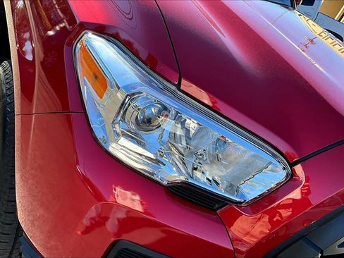 Certified 2021 Toyota Tacoma SR image 26