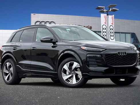 New 2025 Audi Q6 e-tron Premium Plus image 2