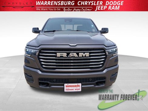 New 2026 RAM 1500 Laramie AWD/4WD image 10
