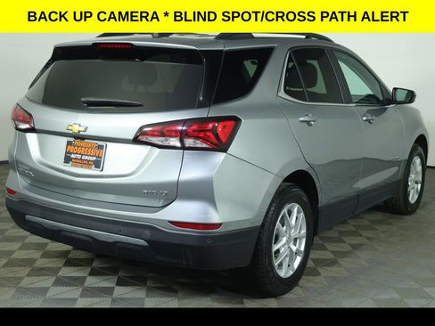 Used 2023 Chevrolet Equinox LT image 11