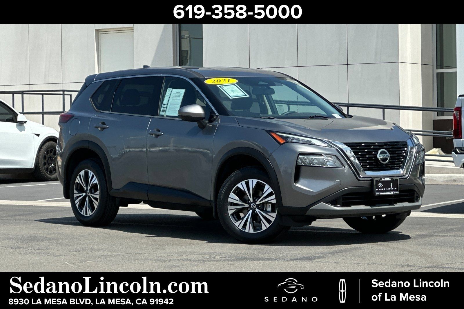 Used 2021 Nissan Rogue SV AWD/4WD image 1