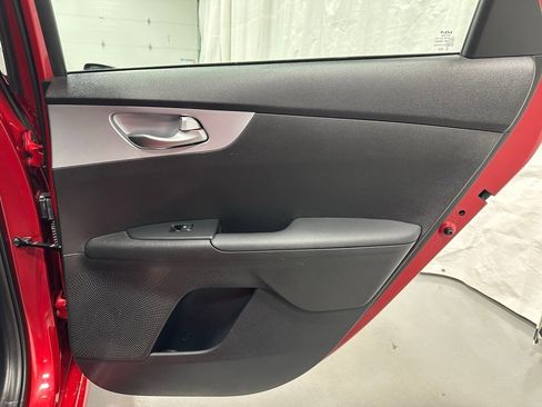 Used 2024 Kia Forte LXS image 43