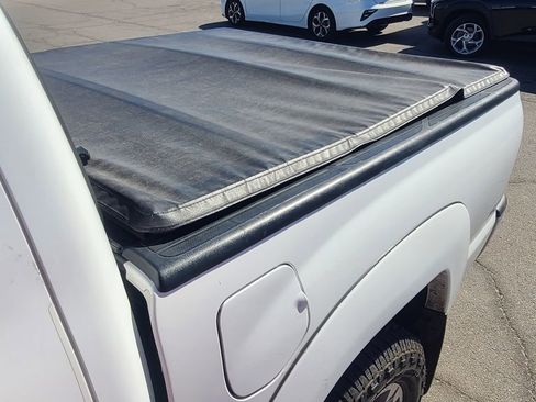 Used 2015 Toyota Tacoma PreRunner w/ SR5 Package image 22