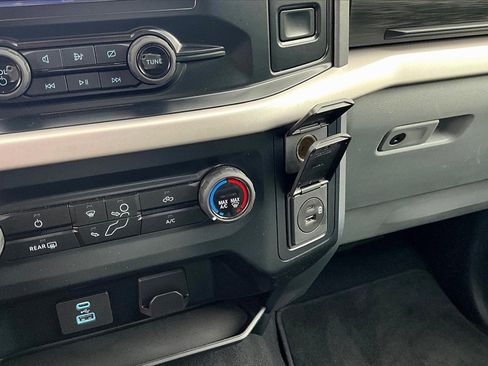 Used 2023 Ford F150 XLT image 31