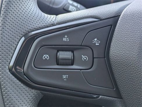 New 2026 Chevrolet Trax LT image 12