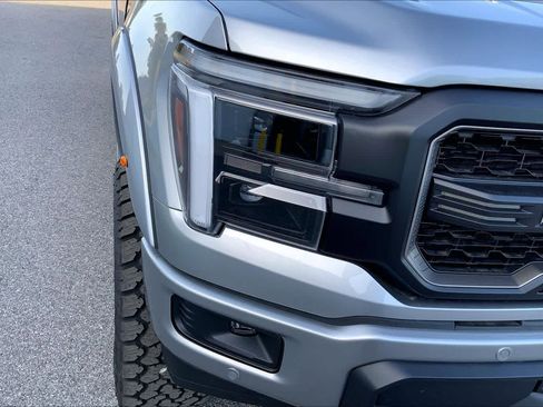 New 2025 Ford F150 Lariat w/ Equipment Group 502A High image 13