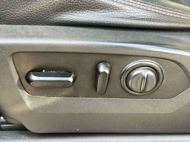 Used 2019 GMC Sierra 1500 Denali w/ Denali Ultimate Package AWD/4WD image 16