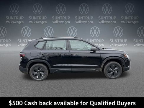 New 2026 Volkswagen Taos S image 6