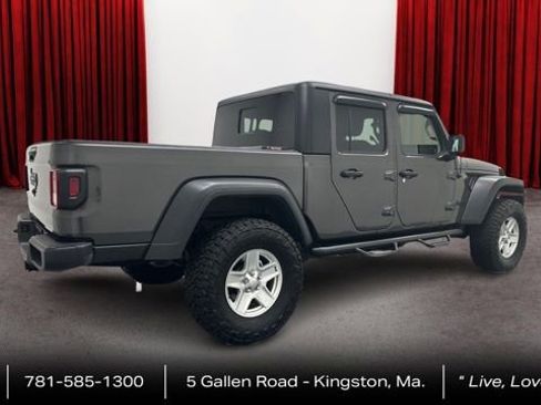 Used 2020 Jeep Gladiator Sport w/ Quick Order Package 23S AWD/4WD image 5