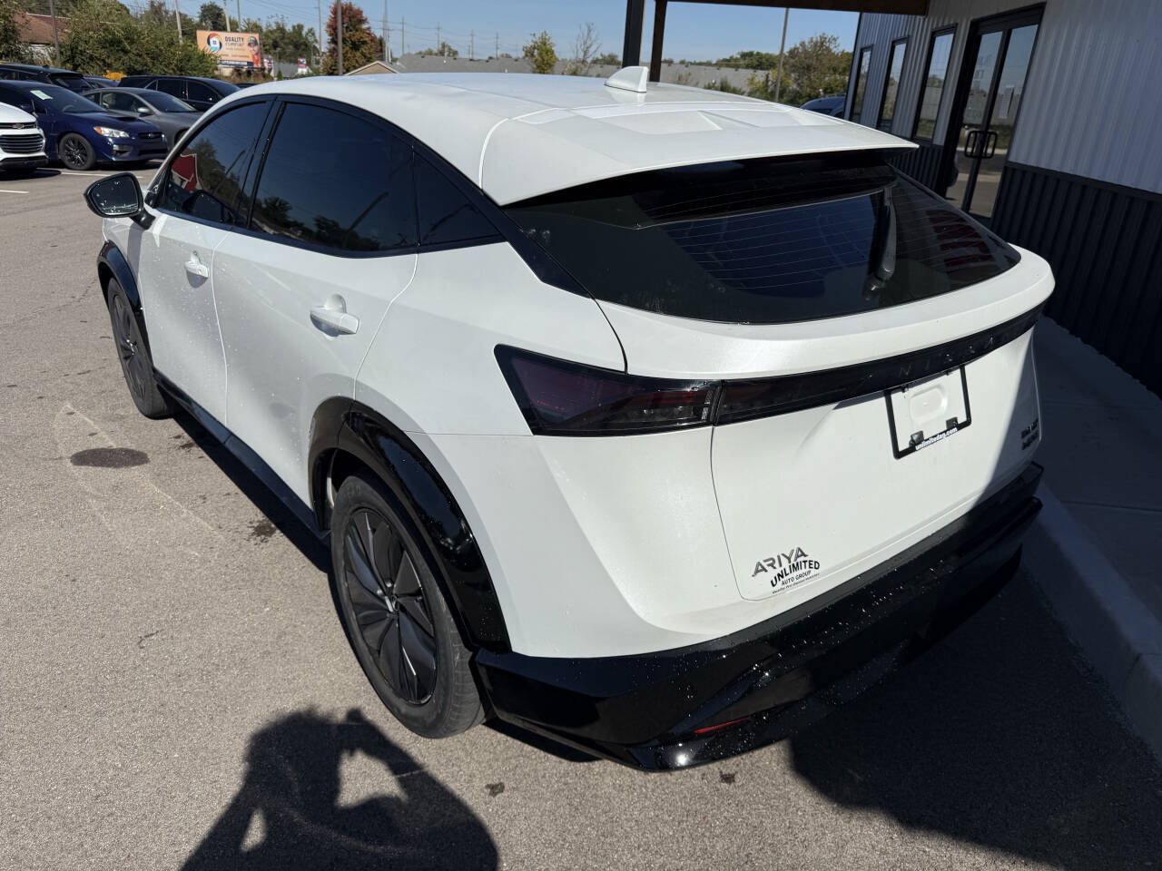 Used 2024 Nissan Ariya AWD image 11