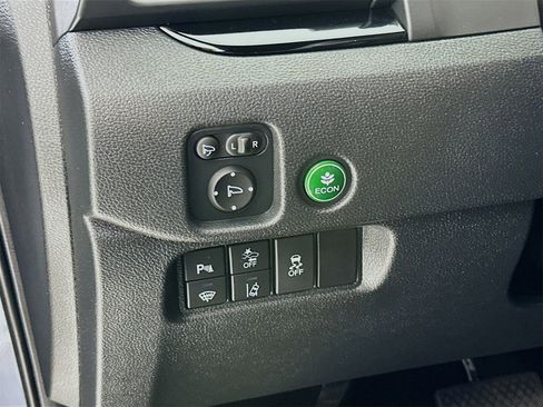 Used 2024 Honda Passport Black Edition image 11