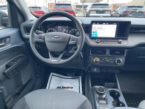 Used 2024 Ford Maverick XL image 4