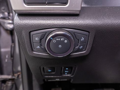 Used 2021 Ford F250 Platinum image 36