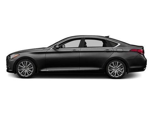 Used 2016 Hyundai Genesis 3.8 RWD image 3