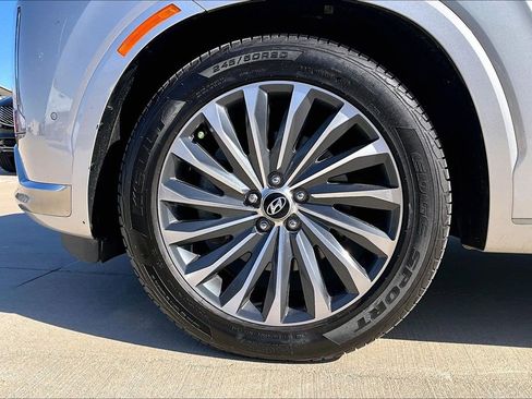 Used 2024 Hyundai Palisade Calligraphy image 12
