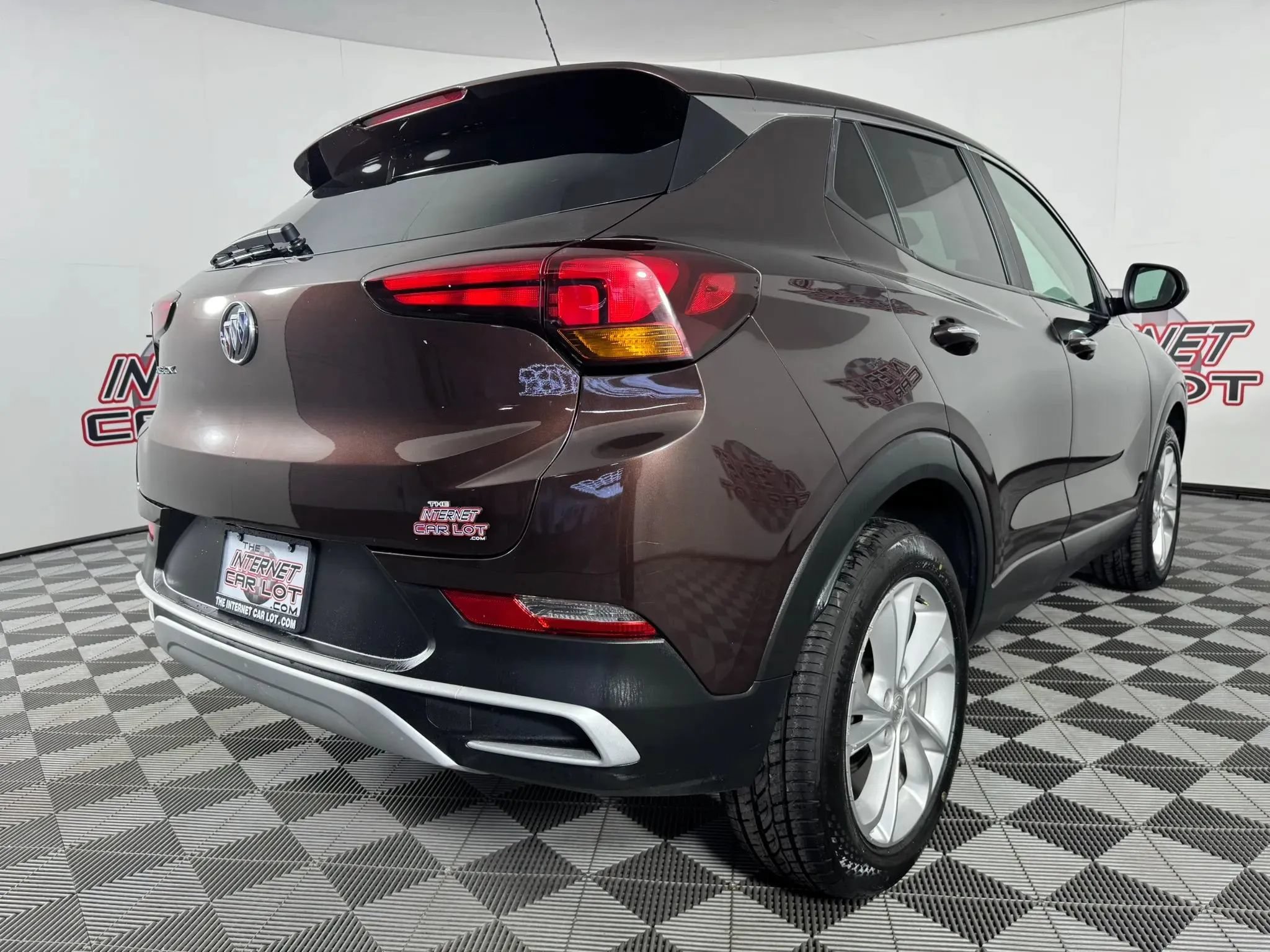 Used 2023 Buick Encore GX Preferred w/ Cold Weather Comfort Package FWD image 27