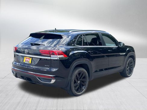 Used 2023 Volkswagen Atlas Cross Sport SE AWD/4WD image 7