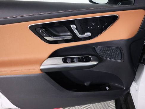 Certified 2026 Mercedes-Benz GLC 43 AMG 4MATIC image 9