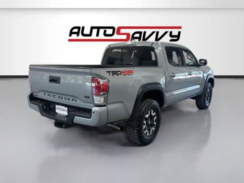 Used 2021 Toyota Tacoma TRD Off-Road w/ Technology Package AWD/4WD image 7