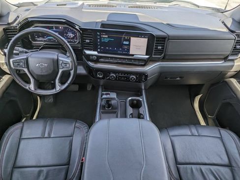 Used 2023 Chevrolet Silverado 1500 LT Trail Boss AWD/4WD image 15