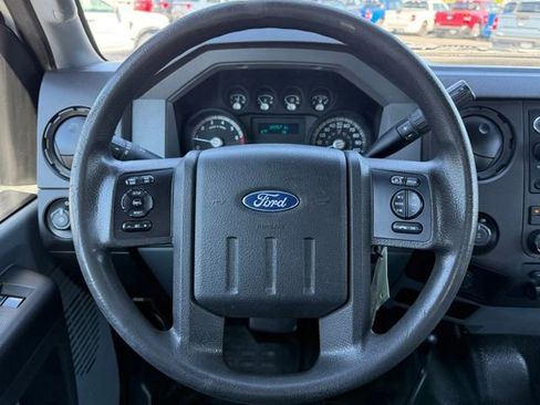 Used 2016 Ford F250 XL w/ Power Equipment Group AWD/4WD image 19
