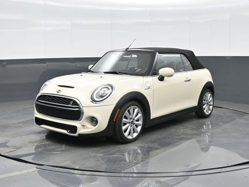 Used 2020 MINI Cooper S image 6