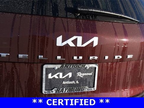 Certified 2022 Kia Telluride LX image 15