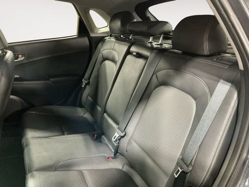 Used 2020 Hyundai Kona Limited AWD/4WD image 14