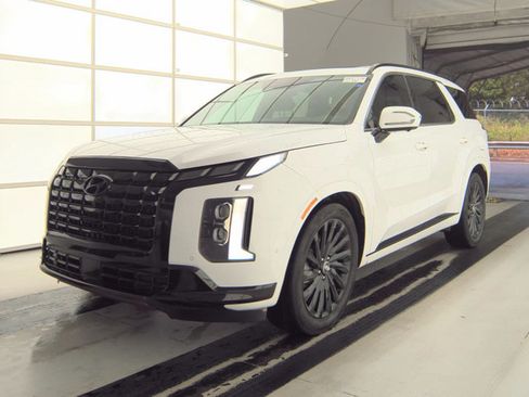 Used 2025 Hyundai Palisade Calligraphy AWD/4WD image 2