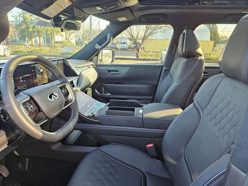 New 2026 INFINITI QX80 Autograph image 26