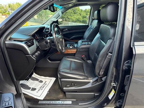 Used 2015 Chevrolet Tahoe LTZ AWD/4WD image 31
