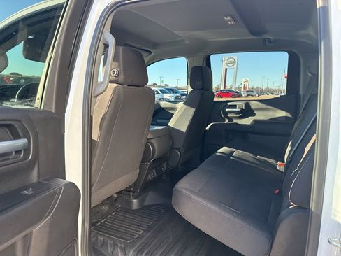 Used 2025 GMC Sierra 1500 Pro w/ Pro Value Package image 8