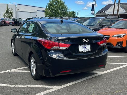 Used 2011 Hyundai Elantra GLS w/ Preferred Equipment Pkg 3 FWD image 7
